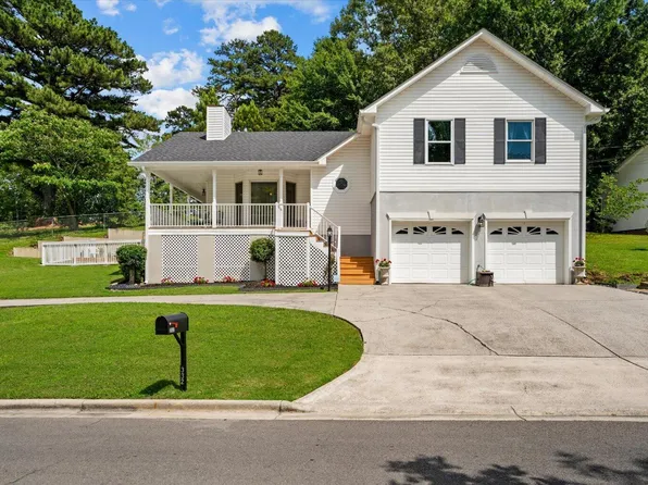 332 N Boundary St, Dalton, GA 30720