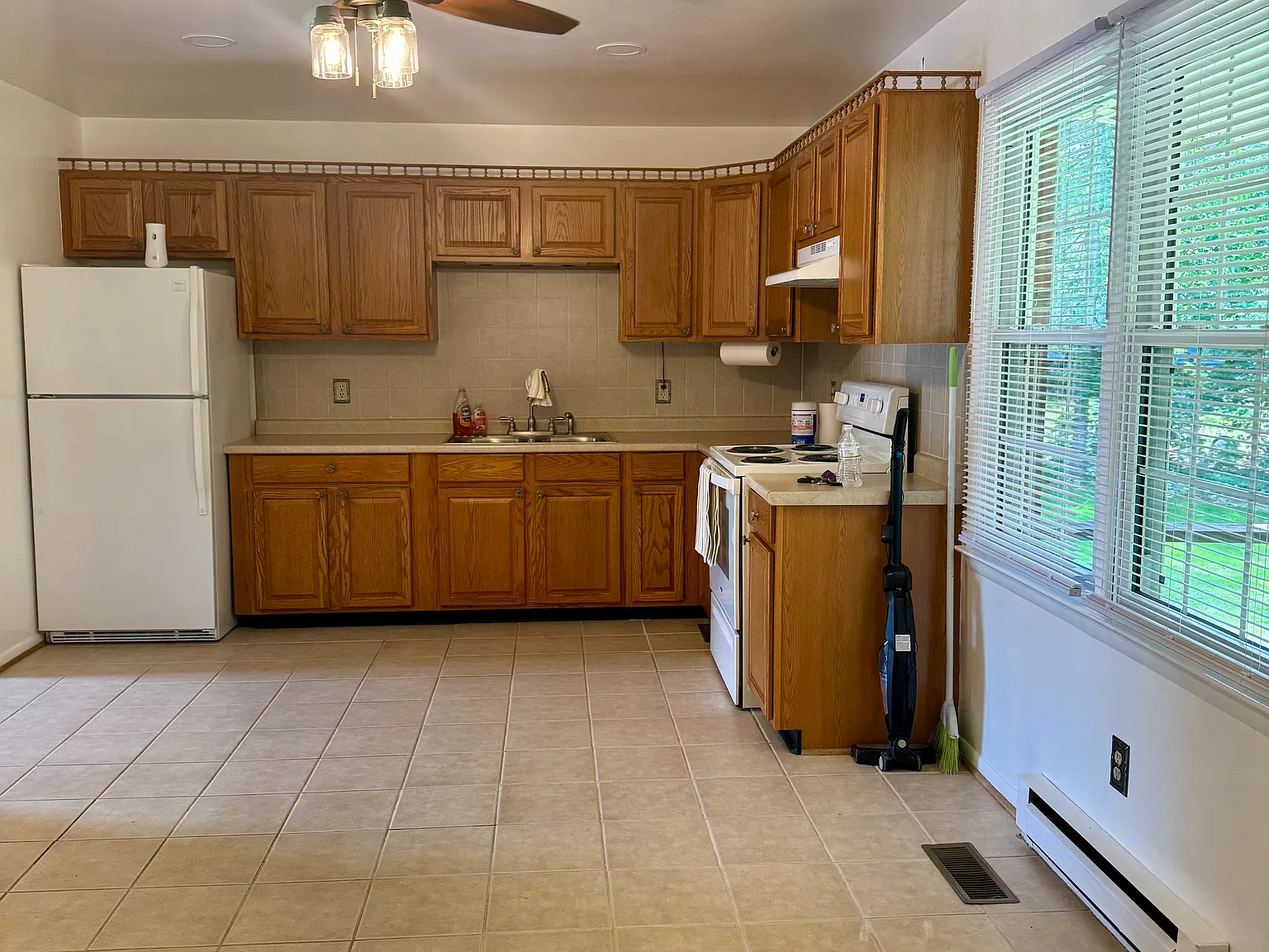 422 Carpenters Mill Rd — Photo 4