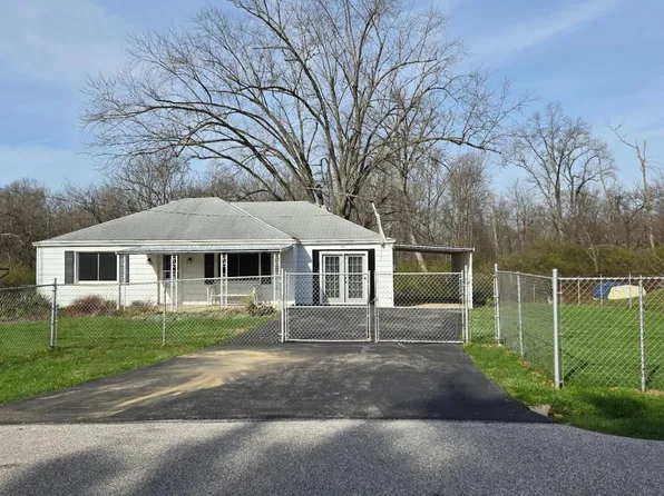 3869 Dieckman Ln, Cincinnati, OH 45245