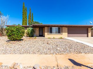 8411 E Rolling Ridge St, Tucson, AZ 85710