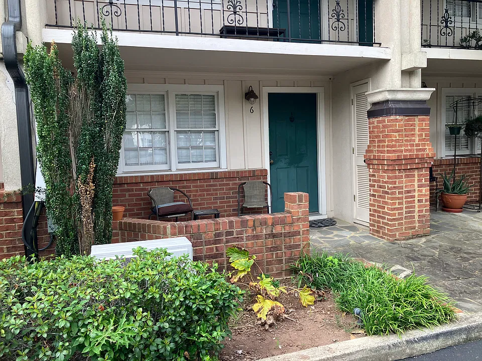 655 E Campus Rd #6