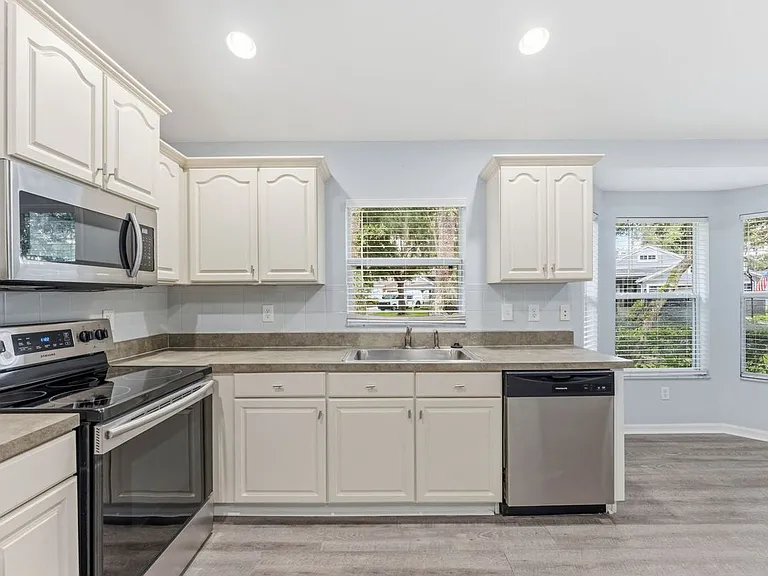 6125 Gannetwood Pl — Photo 12