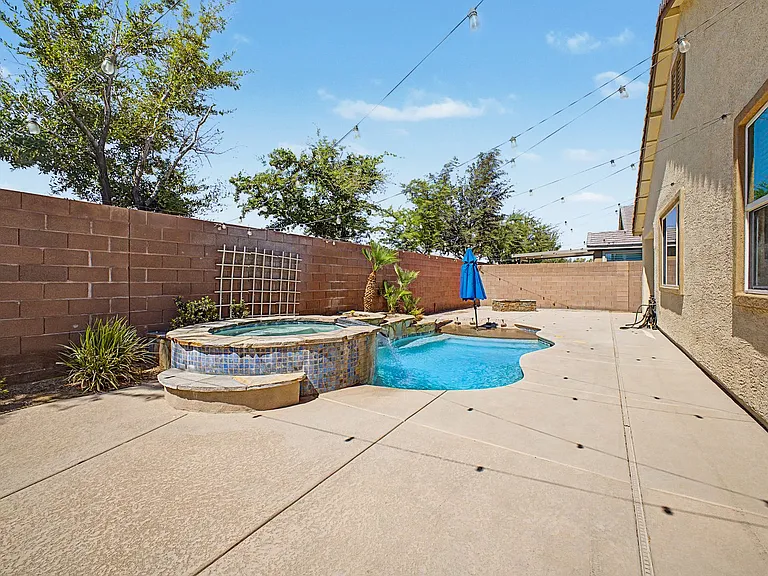 3777 Toscanella Ave — Photo 33