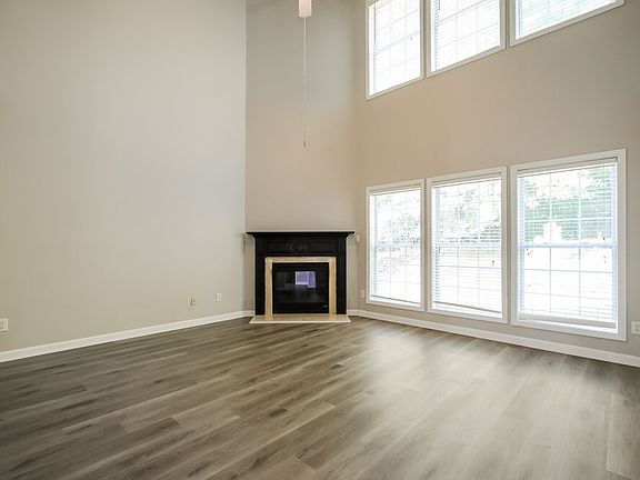 5th image of 6739 Island Pointe Dr