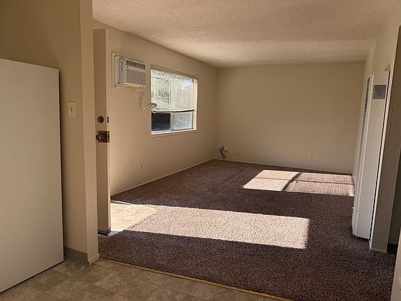 4th image of 4824 Gastman Way APT A