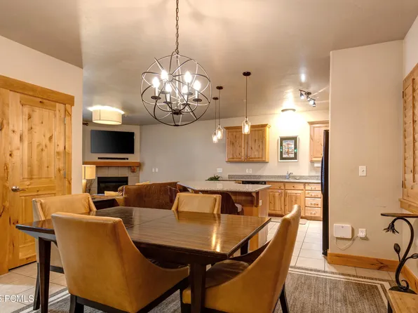 5501 Lillehammer Ln APT 4205, Park City, UT 84098