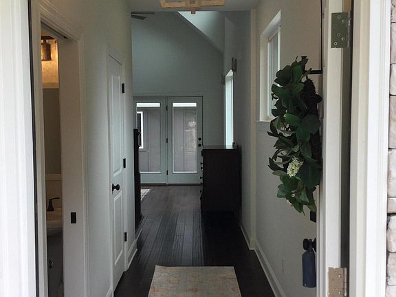 2nd image of 1142 O'Grady Dr
