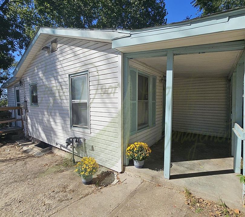 1st image of 426 Potter Ave