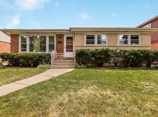 2511 Peter Rd, Des Plaines, IL 60018