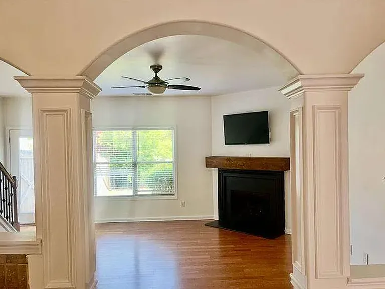6125 Elmshorn Way — Photo 8