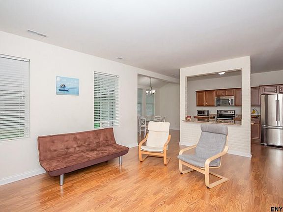 3rd image of 167 Masten Ave