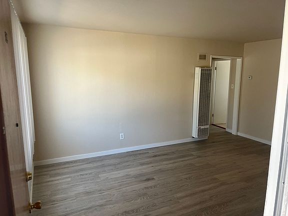 2nd image of 311 Carlston St #311