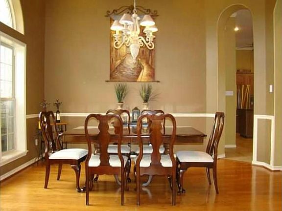 4th image of 5558 River Trail Dr