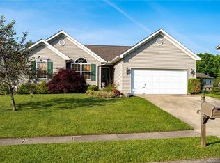 35 Woodgate Ct, Middletown, OH 45044
