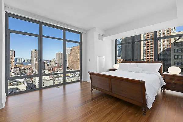 Sold by Corcoran | media 5