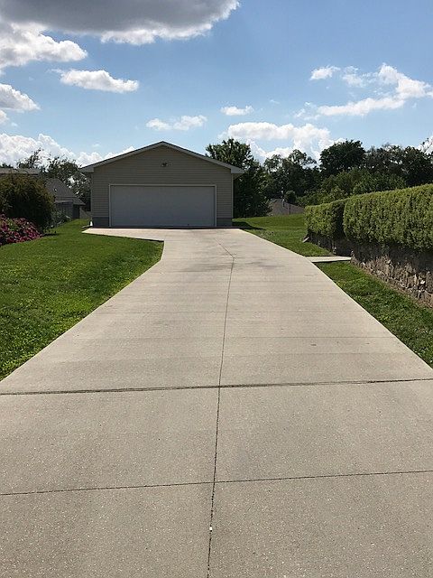2nd image of 2516 Lockwood Pl