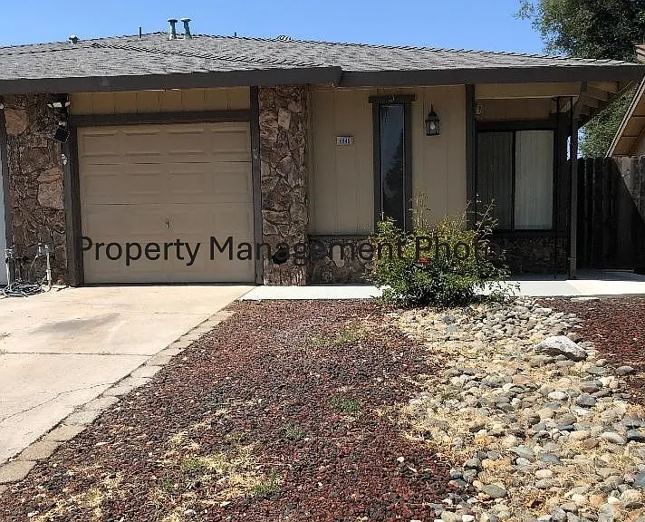 6845 Trovita Way — Photo 1