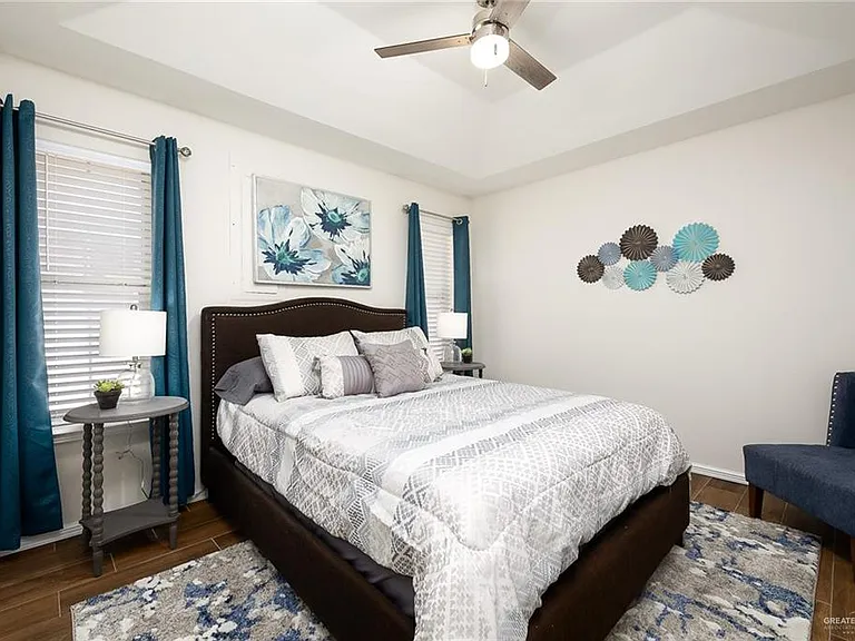 1111 Lake View Dr — Photo 11
