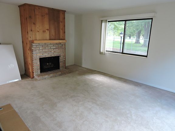 3rd image of 37242 Clubhouse Dr #50