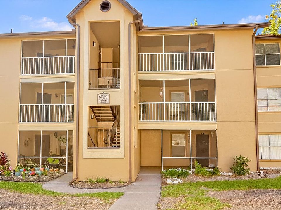 1st image of 974 Leeward Pl Unit 303