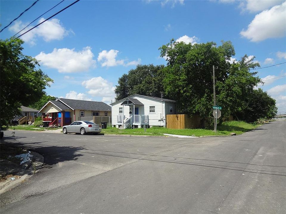 1st image of 0 Lee St