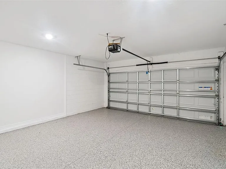 4904 Bluebell Ct — Photo 29