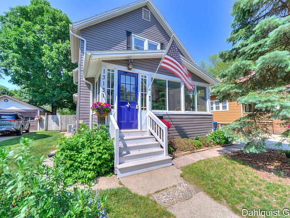 5th image of 1313 Pennoyer Ave