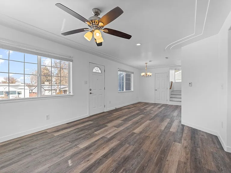 4620 W Cedar Ave — Photo 9