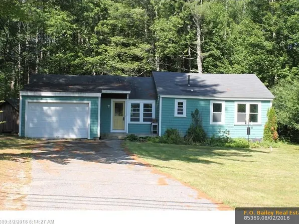 413 W Elm St, Yarmouth, ME 04096