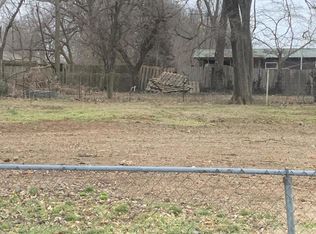 3211 W Commercial St, Springfield, MO 65802