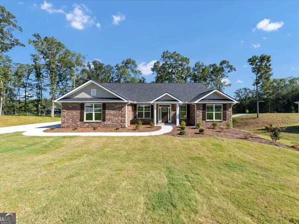 3390 Trevi Trl, Douglasville, GA 30135