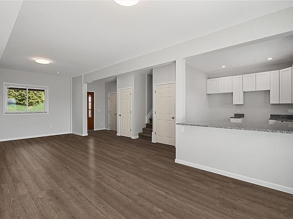 5th image of 25 Scotia St