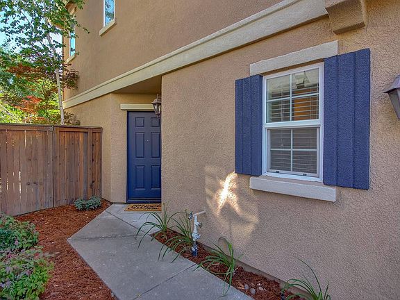 4th image of 8805 Cortina Cir #64