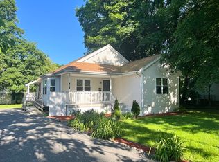 38 Intervale Rd, Worcester, MA 01602
