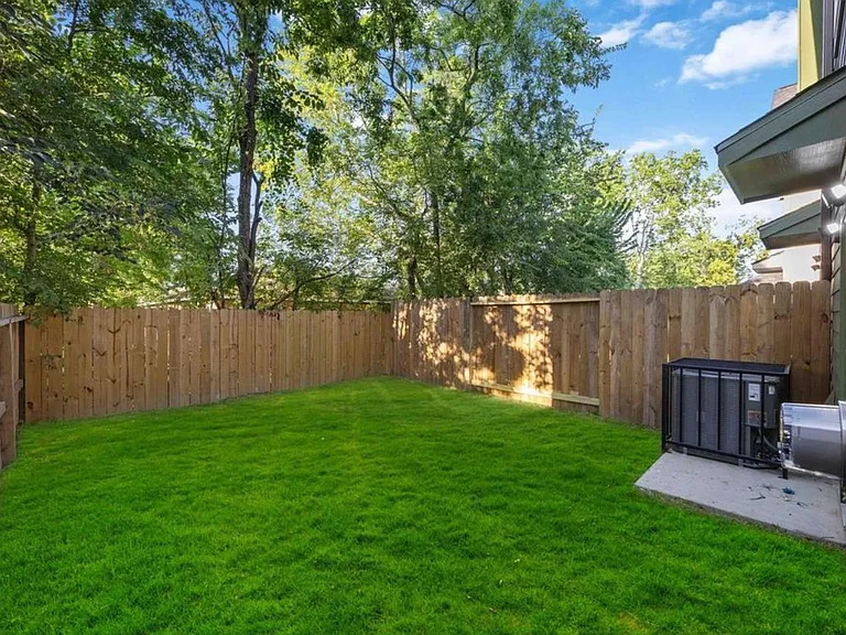 8018 Attwater St #B — Photo 27