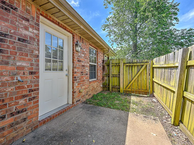 2766 W Wildwood Dr — Photo 26