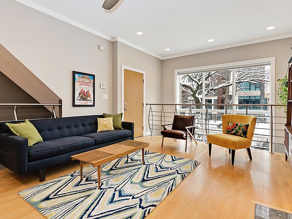 Entry/Upstairs Living