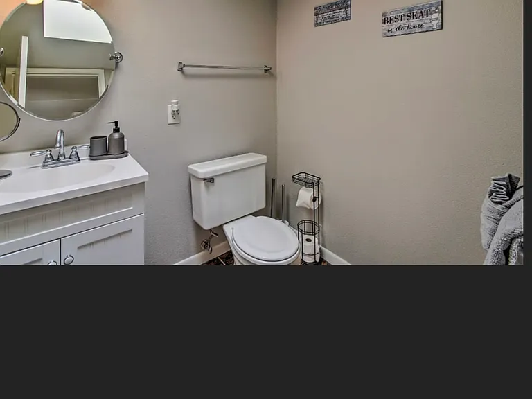 Main bathroom