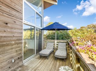 240 Harbor Walk #C240, Sayville, NY 11782