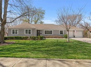 9608 Buena Vista St, Overland Park, KS 66207