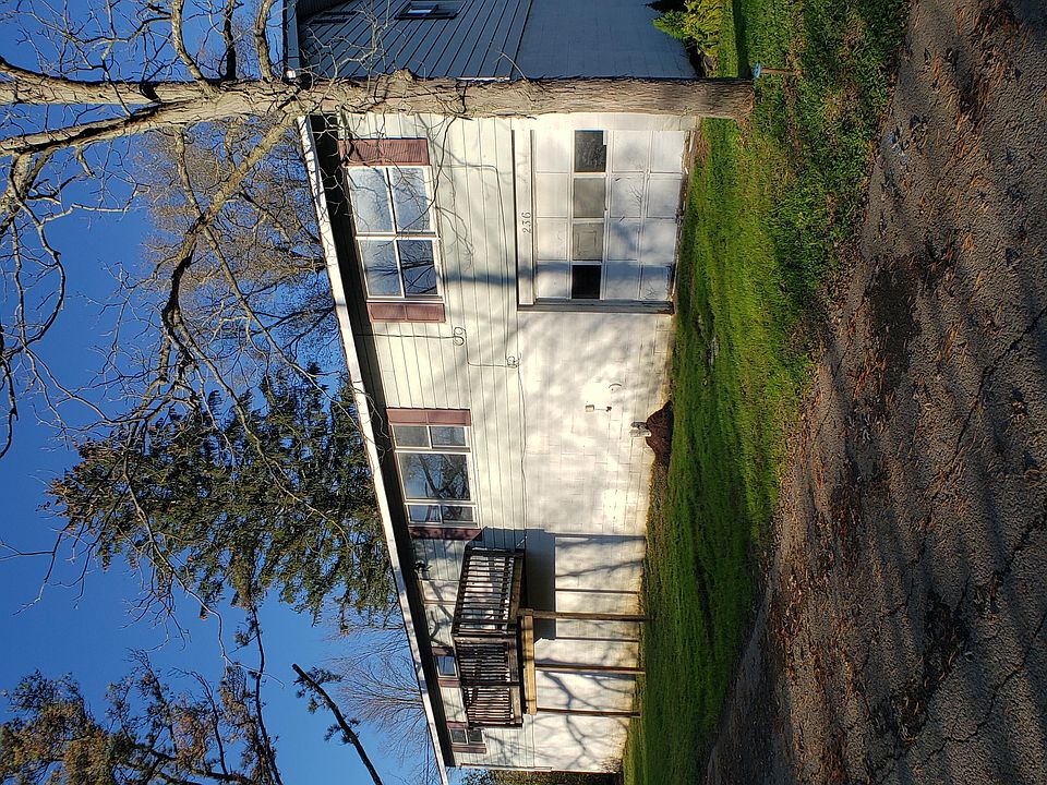 1st image of 236 N Richard St