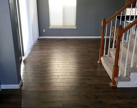 3rd image of 1476 Laurenwood Way