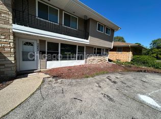 2442 Spruce Rd, Homewood, IL 60430