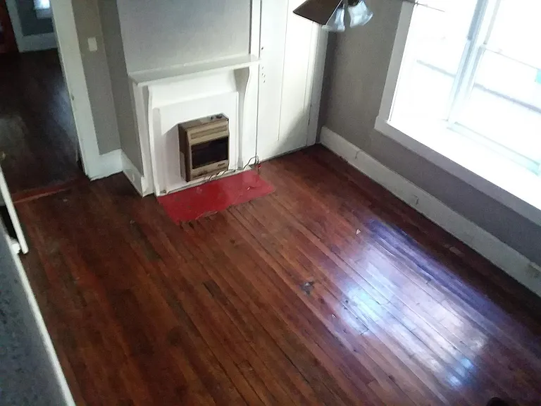 945 Wylie St SE — Photo 10