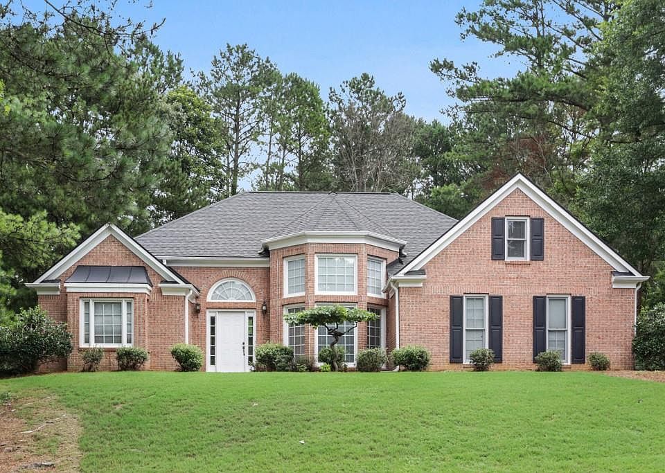 1st image of 2448 Roseberry Ln