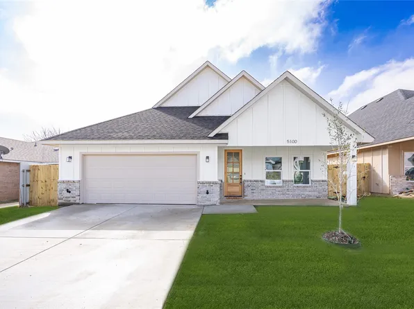 5100 Chapman St, Fort Worth, TX 76105