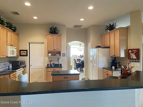 5th image of 2783 Galindo Cir