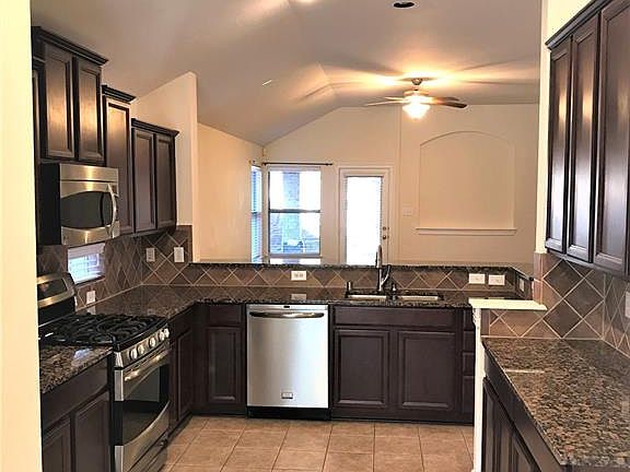 4th image of 5724 Rubblestone Dr