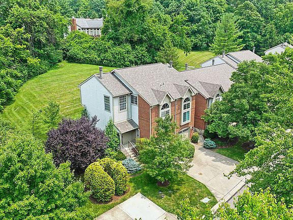 3rd image of 5070 Lord Alfred Ct