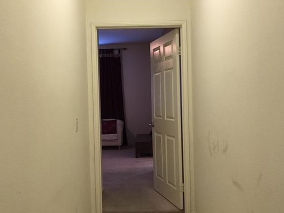 4th image of 16502 Dartmoor Cir